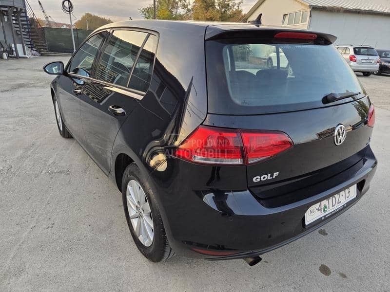 Volkswagen Golf 7 BUKVANO NOV
