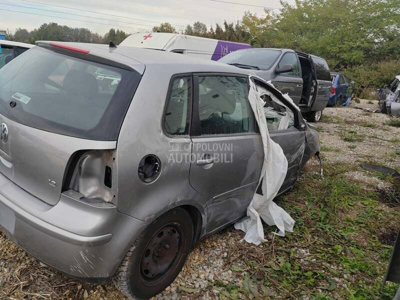 Volkswagen Polo 1.2 6v 2008. god. -  kompletan auto u delovima