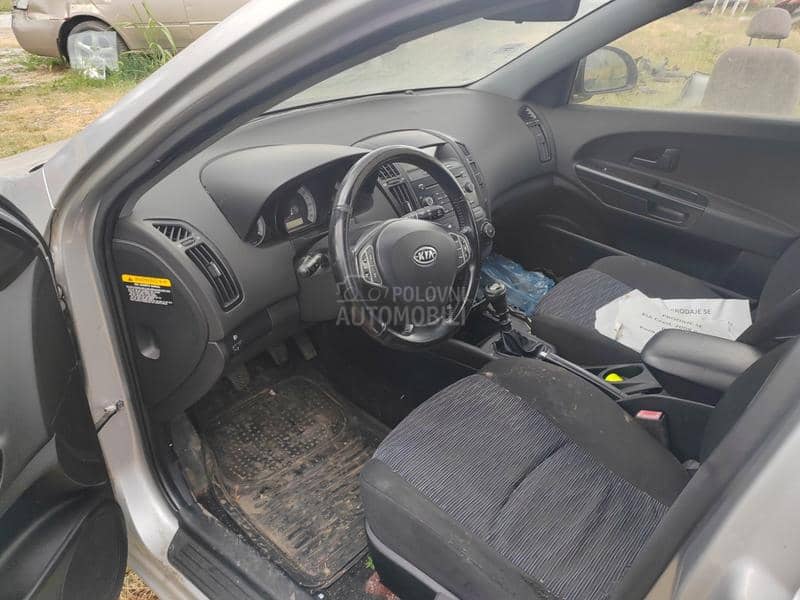 Kia cee`d sw 1.4b 2008. god. -  kompletan auto u delovima