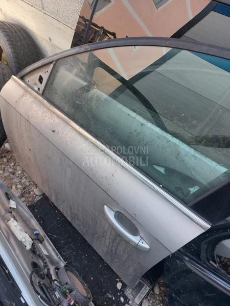 prednja ljeva vrata 8k