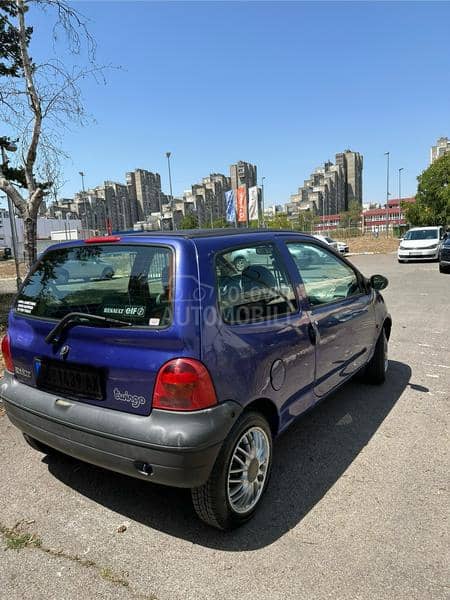 Renault Twingo 