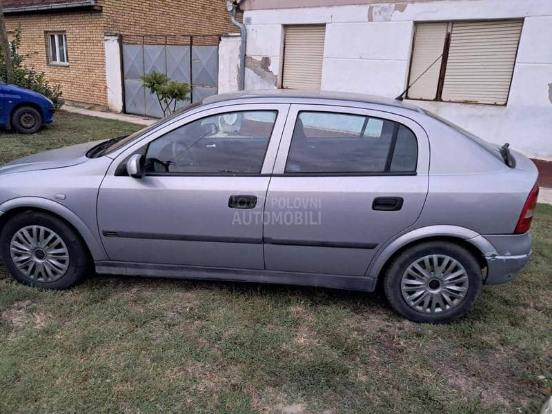 Opel Astra G 1.8