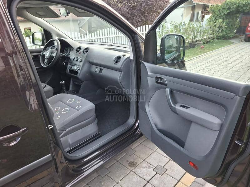 Volkswagen Caddy maxi 7 sed