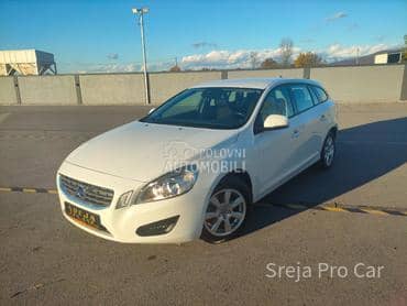 Volvo V60 PRAVA KM