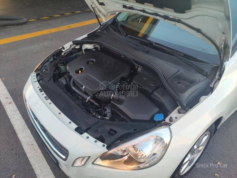 Volvo V60 120.k.m garant