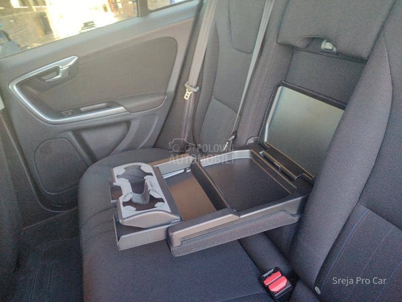 Volvo V60 120.k.m garant