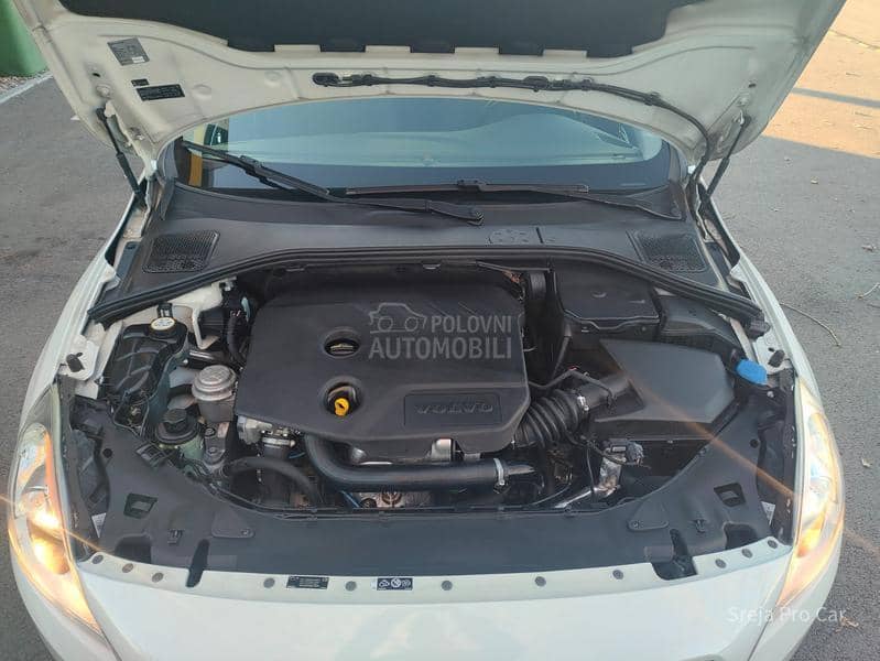 Volvo V60 120.k.m garant