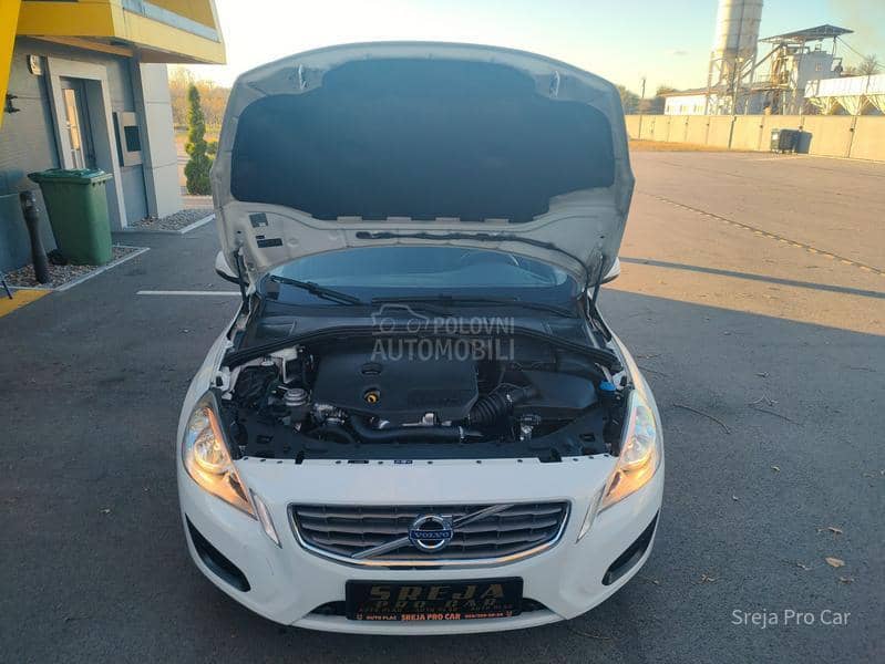 Volvo V60 120.k.m garant