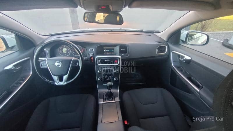 Volvo V60 120.k.m garant