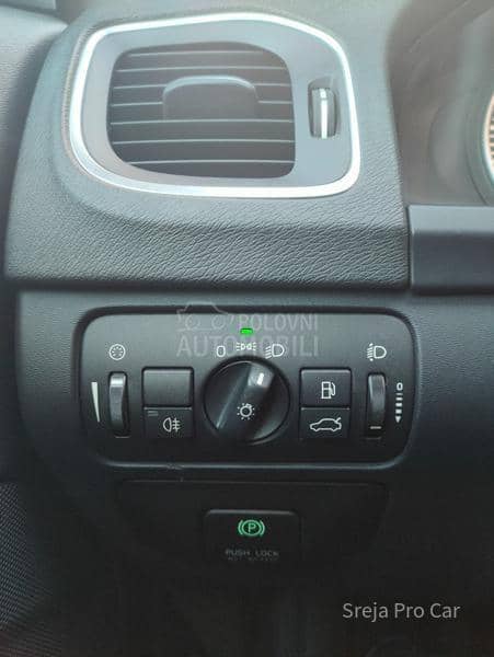 Volvo V60 120.k.m garant