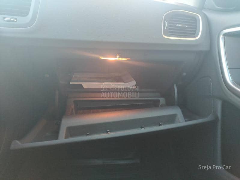 Volvo V60 120.k.m garant