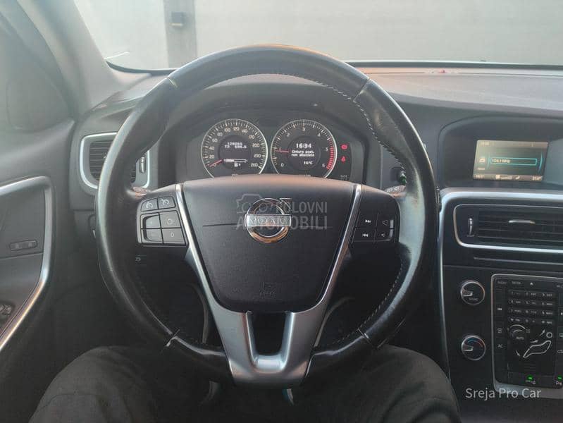 Volvo V60 120.k.m garant