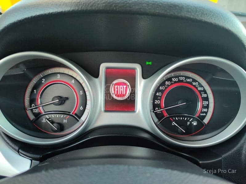 Fiat Freemont 2.0 Mjet FUL 7 Sed