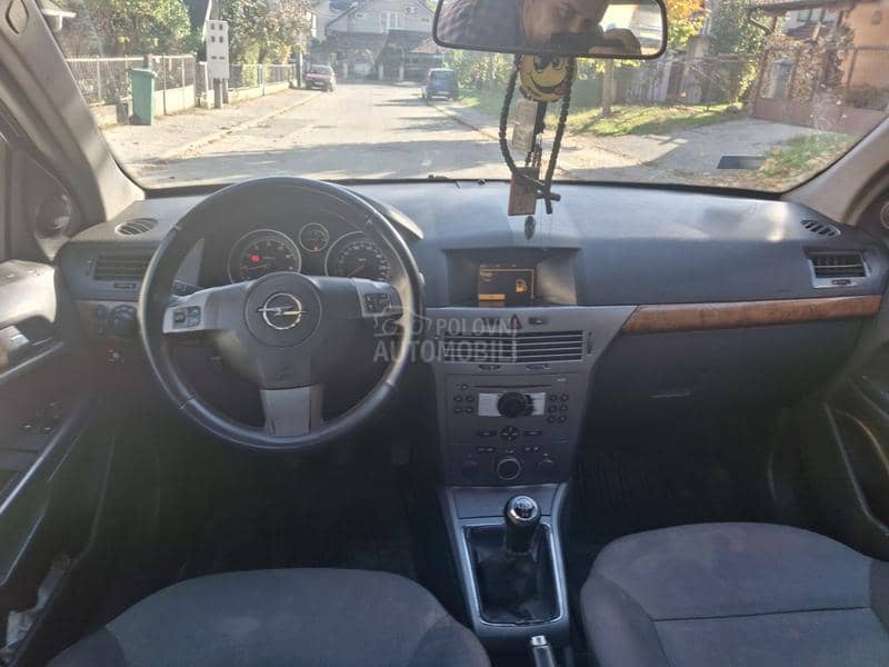 Opel Astra H 1.4