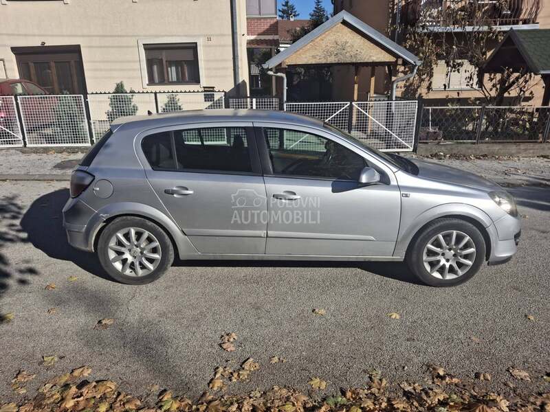 Opel Astra H 1.4