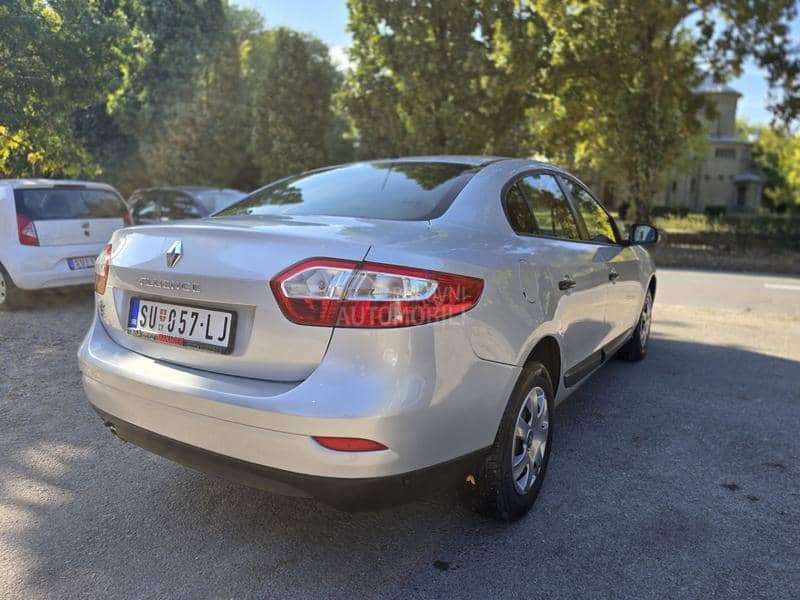 Renault Fluence 1.6 16v.