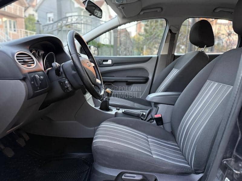 Ford Focus 1.6