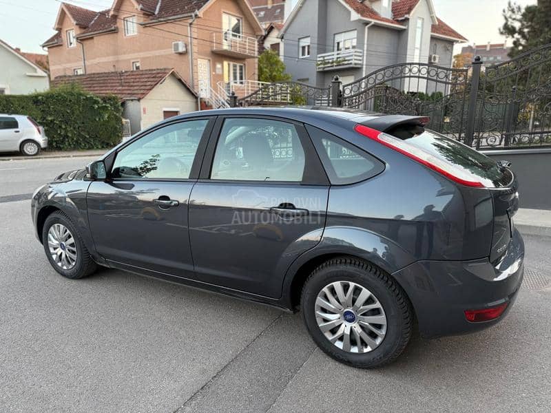 Ford Focus 1.6