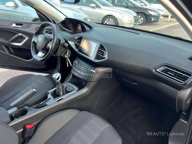 Peugeot 308 1.6HDI ALLURE