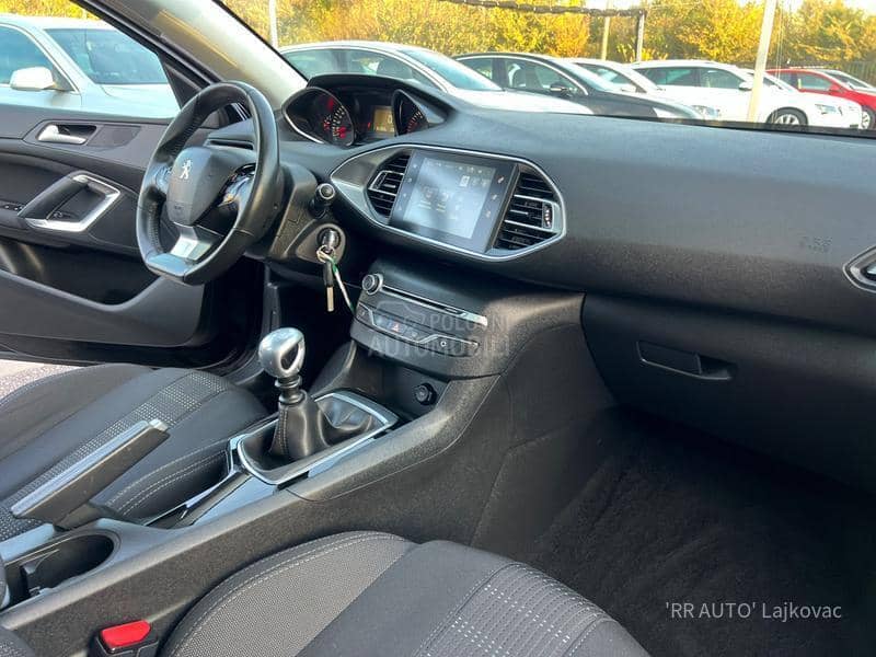 Peugeot 308 1.6HDI ALLURE