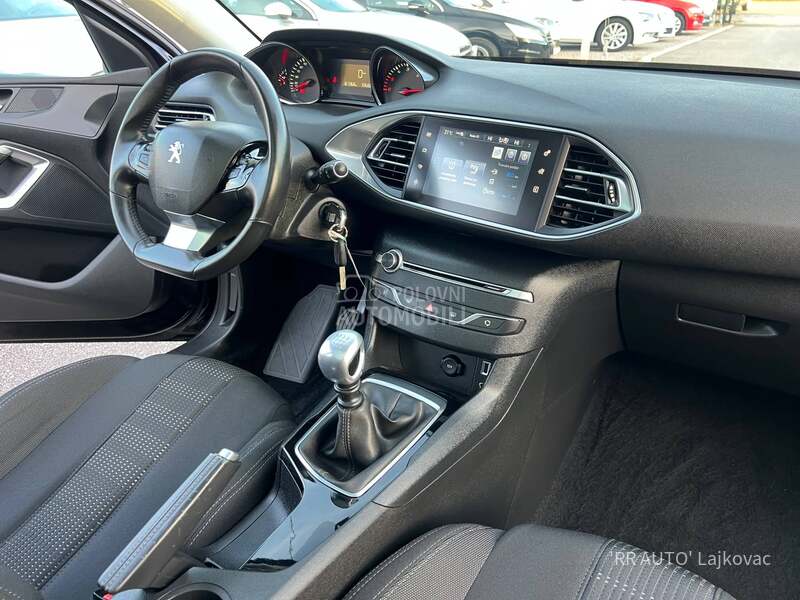 Peugeot 308 1.6HDI ALLURE