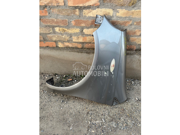 Krilo levo blatobran levi za Toyota Yaris od 2000. do 2005. god.