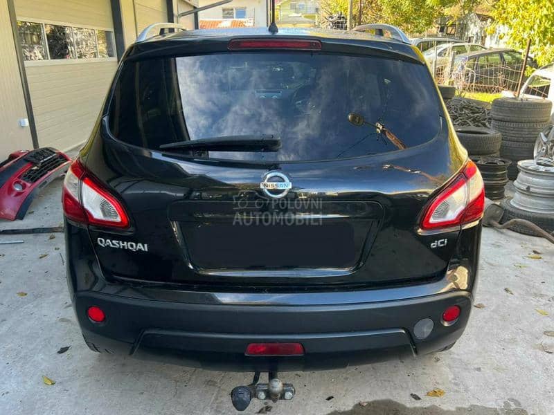 Nissan Qashqai I 2.0dCi 2011. god. -  kompletan auto u delovima