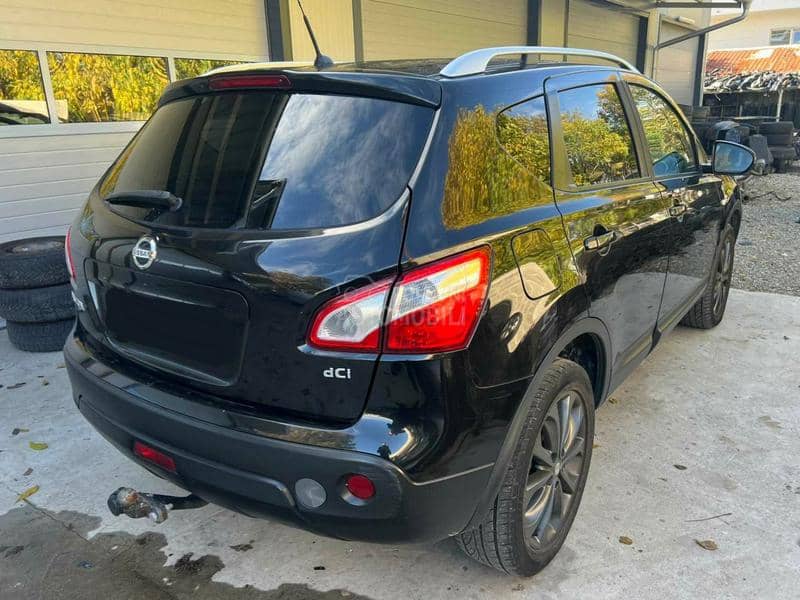 Nissan Qashqai I 2.0dCi 2011. god. -  kompletan auto u delovima
