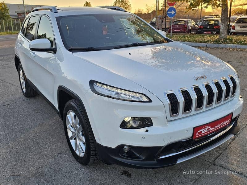 Jeep Cherokee 2.0CRD  4X4 PANO
