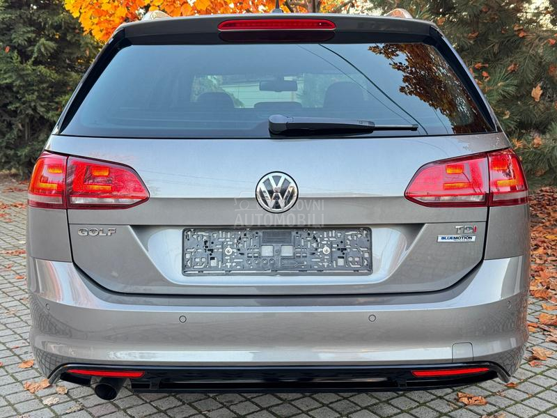 Volkswagen Golf 7 R LINE/LED/NAV/XEN