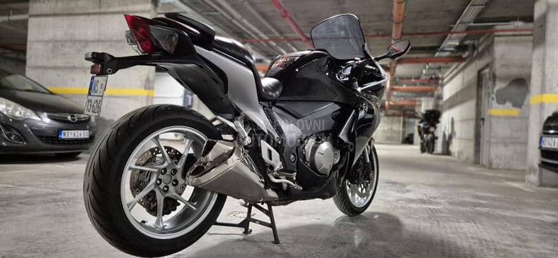 Honda VFR 1200 F