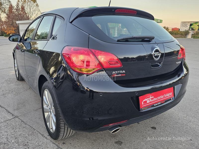 Opel Astra J 1.4T NJOY