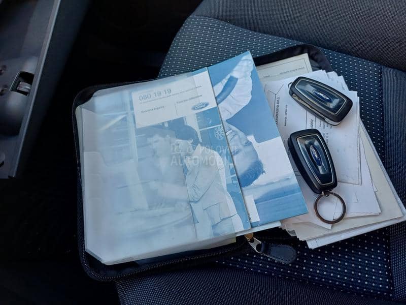 Ford C-Max 1.6 TDCI CHAMPIONS