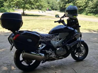 Honda crossrunner vfr 800x