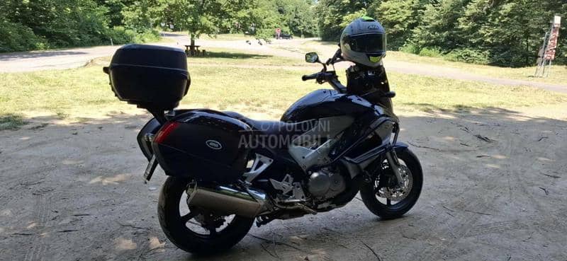 Honda crossrunner vfr 800x