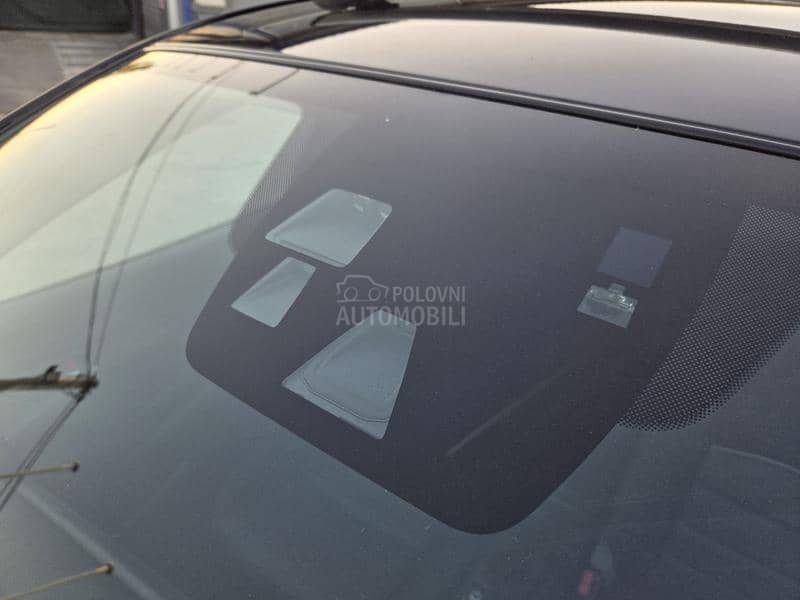 Mazda CX-3 57 000  NOV,NOV