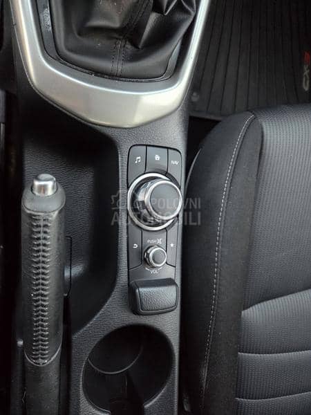 Mazda CX-3 57 000  NOV,NOV