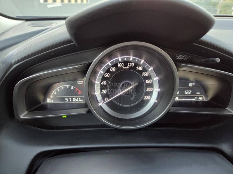 Mazda CX-3 57 000  NOV,NOV