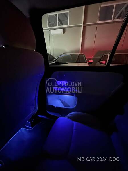 Mercedes Benz GLB 200 