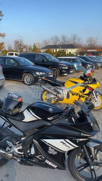 Suzuki GSXR 600 Srad