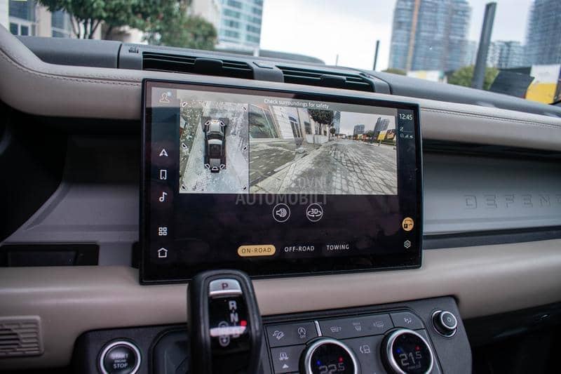 Land Rover Defender HSE 30D 300 Hybrid