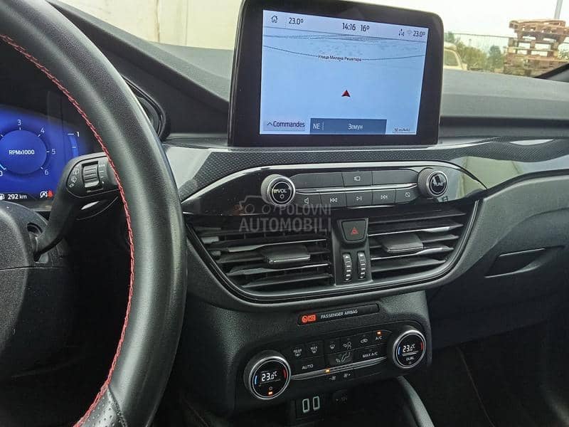 Ford Kuga 1,5eko St line