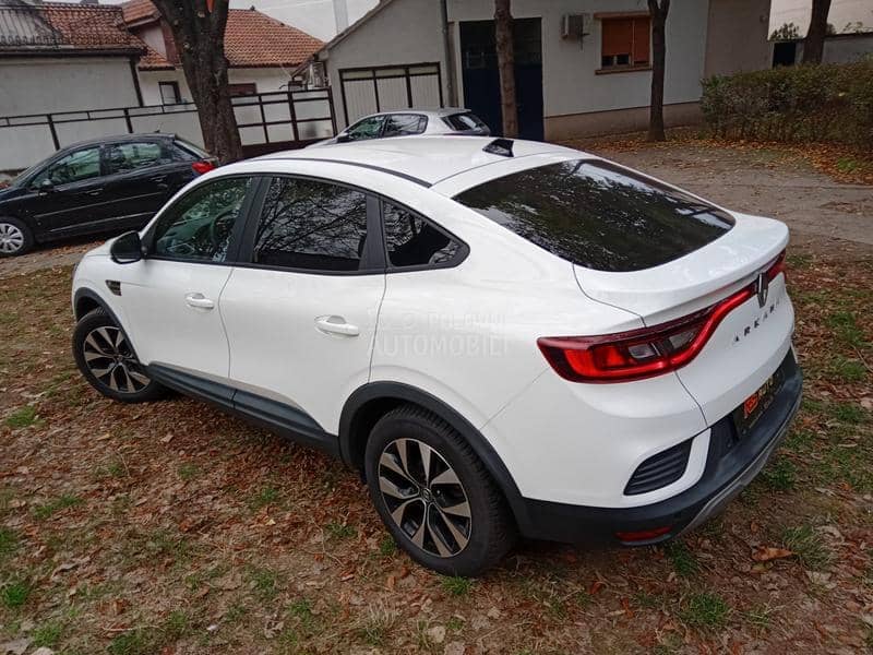 Renault Megane Conquest ARKANA  MILD HIBRID