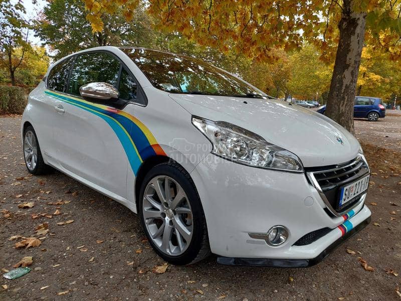 Peugeot 208 1.6