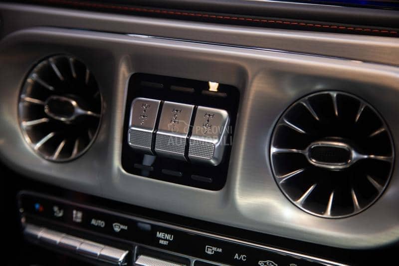 Mercedes Benz G 400 MANUFACTUR