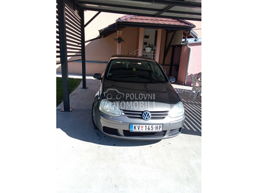Volkswagen Golf 5 1.6 8v