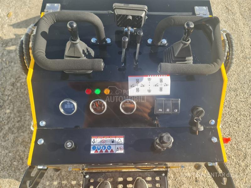 Cartiwell CW 460 Skid Loader