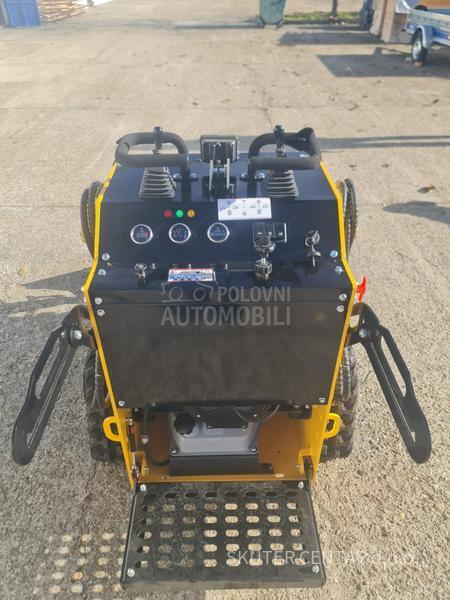 Cartiwell CW 460 Skid Loader