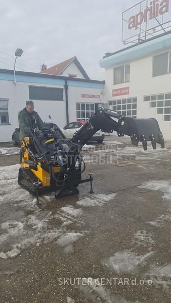 Cartiwell CW 460 Skid Loader