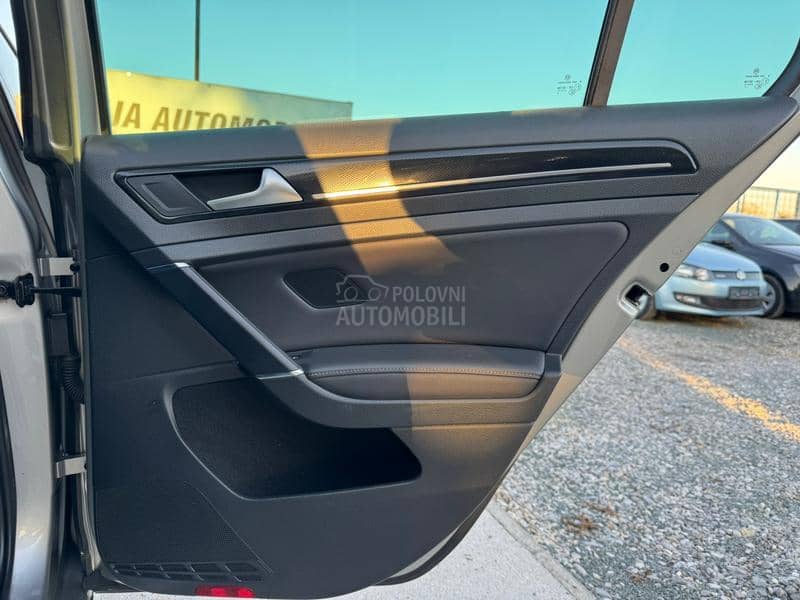 Volkswagen Golf 7 XEN / LED